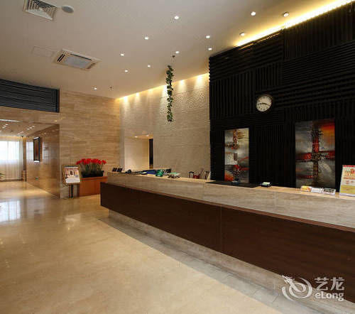 Ji Hotel Shanghai Jingan Temple Kangding Road Xangai Exterior foto