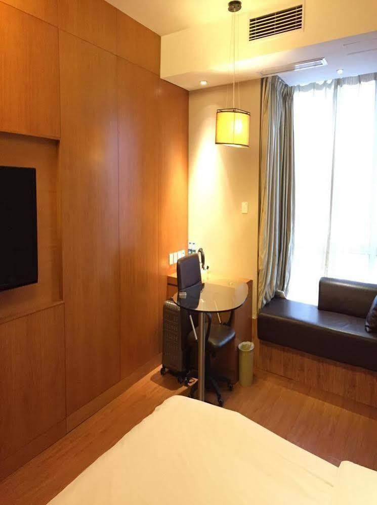 Ji Hotel Shanghai Jingan Temple Kangding Road Xangai Exterior foto