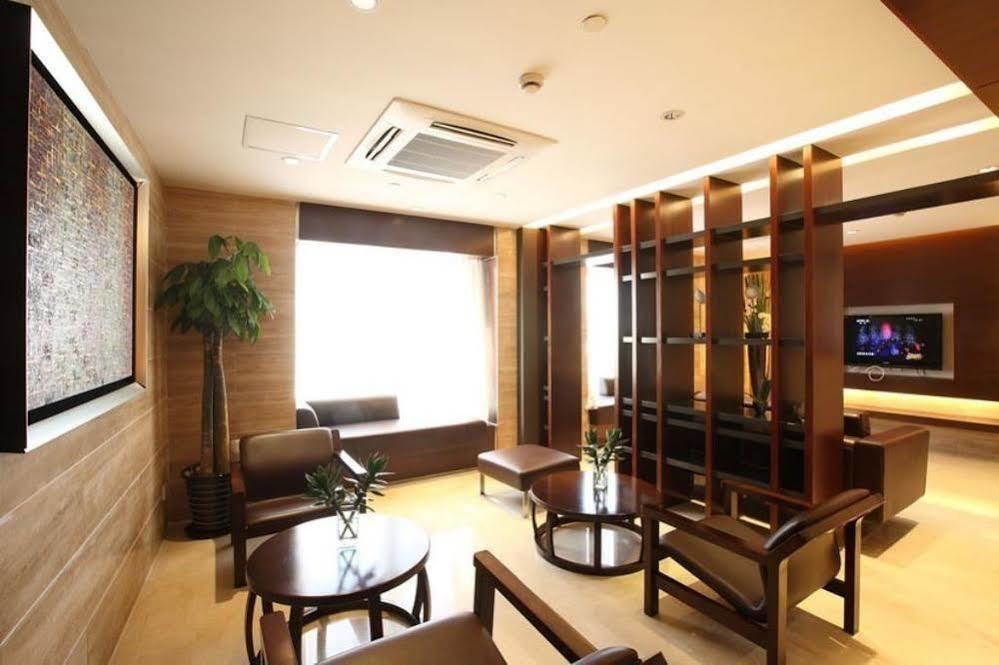 Ji Hotel Shanghai Jingan Temple Kangding Road Xangai Exterior foto
